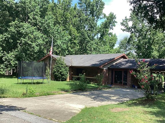 2nd image of 49 Orchard Dr