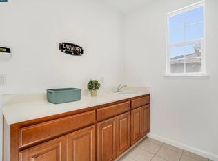 755 Red Barn Pl, Lathrop, CA