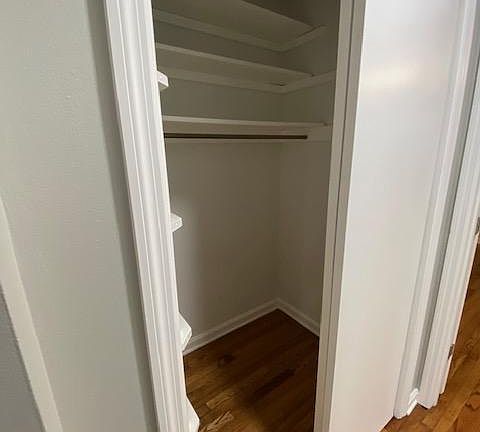 5th image of 2411 Saint Albans Ave APT 2