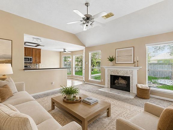 3rd image of 3414 Nottingham Ln