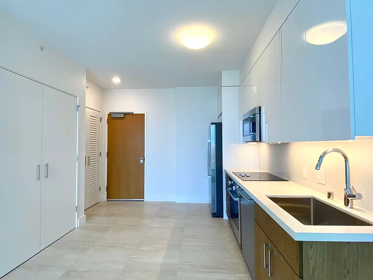 629 Keeaumoku St #3803 — Photo 7