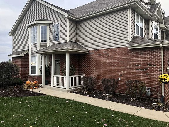 3rd image of 14944 S Suffolk Ct