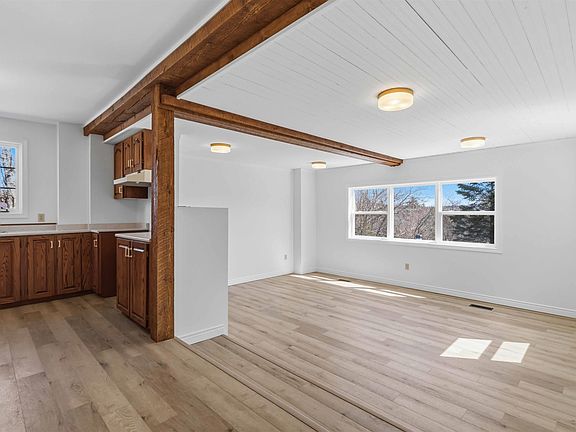 5th image of 341 Myra Rd