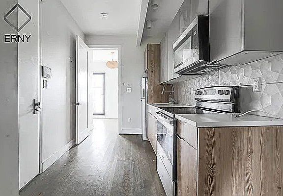 4th image of 1281 Nostrand Ave #4B