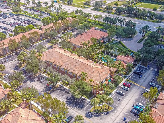 4th image of 1203 Santa Catalina Ln #1203