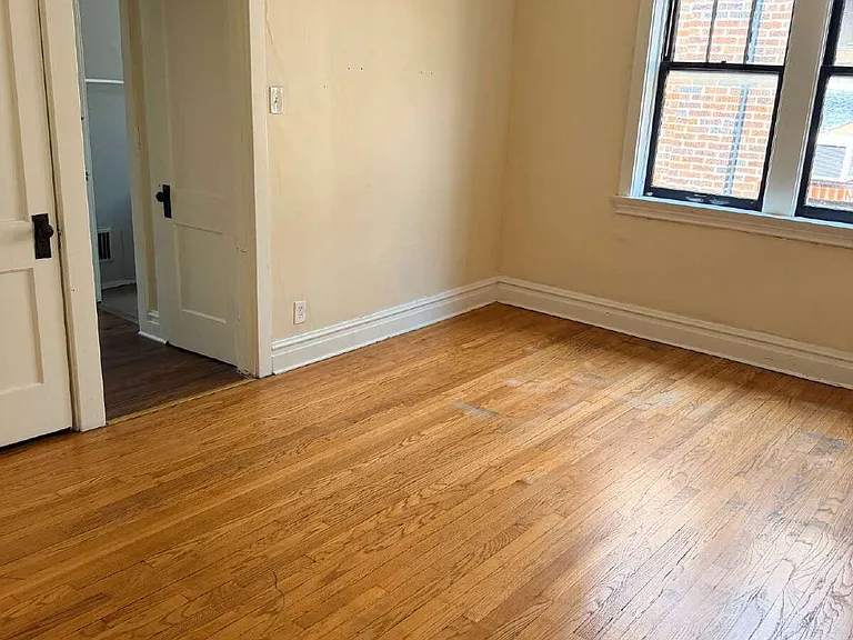 3702 Bates St #2F — Photo 10