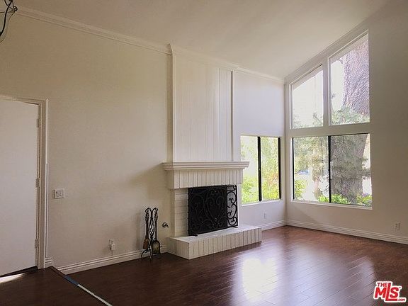4th image of 1947 Tamarack St