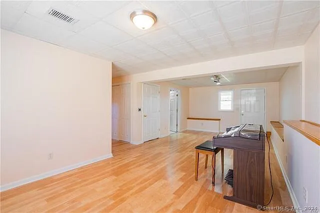 24 Andrea Dr — Photo 13