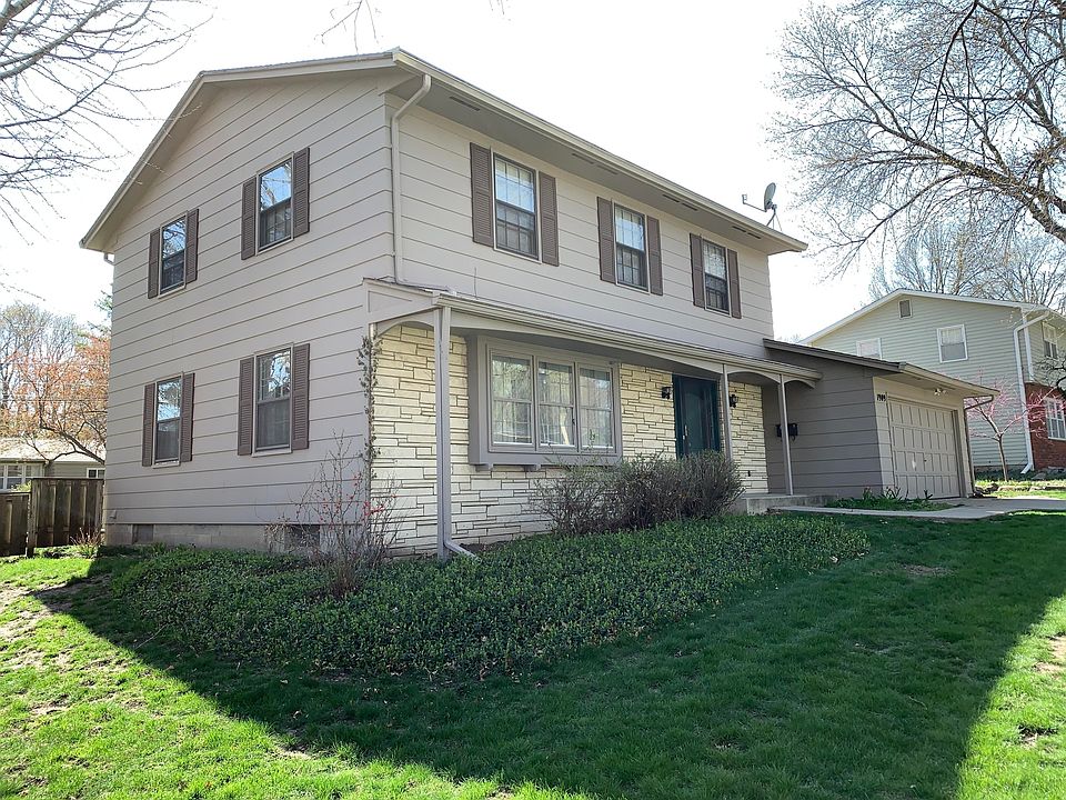2nd image of 1909 Paulson Dr