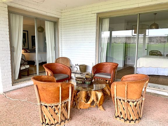 5th image of 5000 Lakeside Dr #1