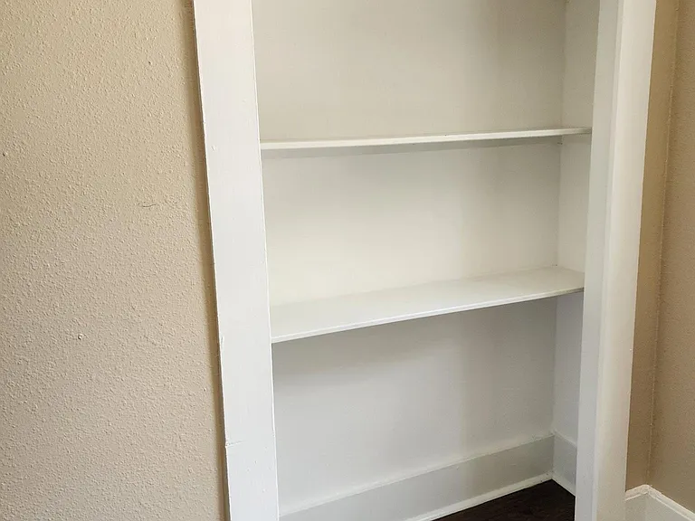 2450 Broadway St #6 — Photo 6