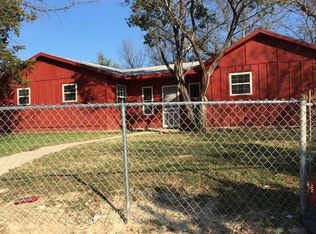 806 E Aquarius Ct, Granbury, TX 76049