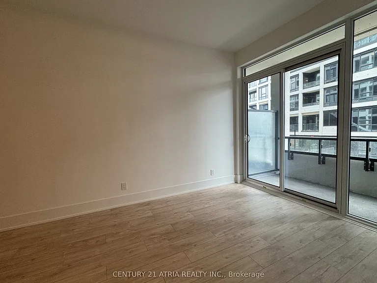 115 Denison Ave #402 — Photo 11