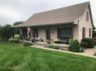 77 Coppage Rd, Russell Springs, KY 42642