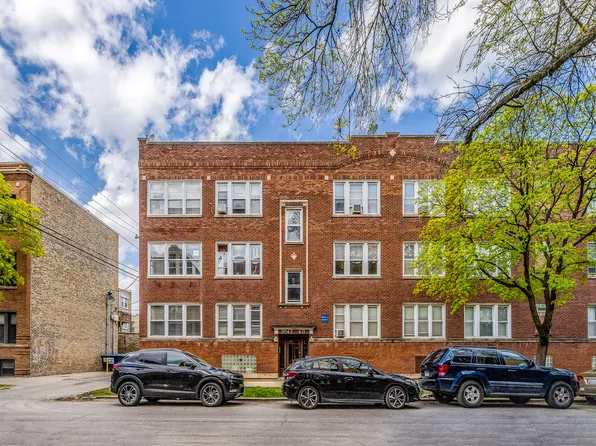 3040 W Sunnyside Ave #D3, Chicago, IL 60625
