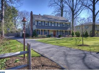 340 Knolltop Ln, Haddonfield, NJ 08033