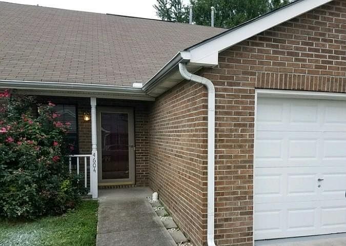 1st image of 4604 Dewey Way #9