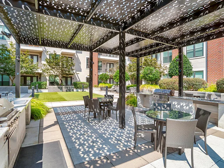 Allure at Southpark — Photo 23