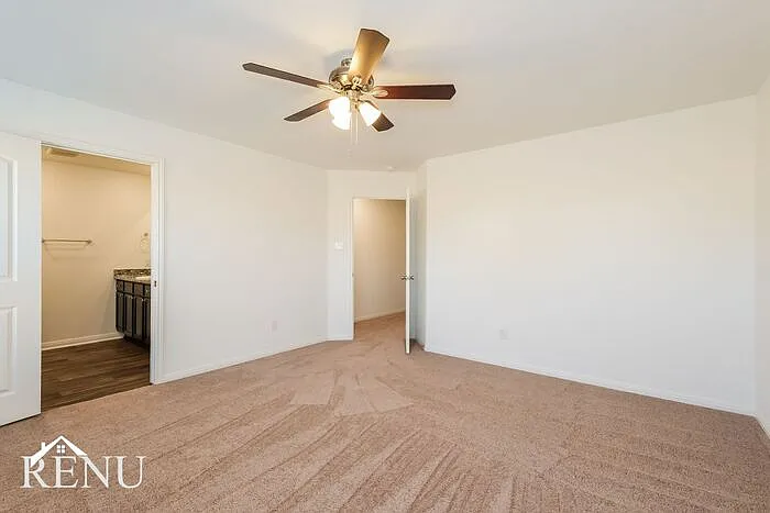 137 Scarborough Bnd — Photo 13