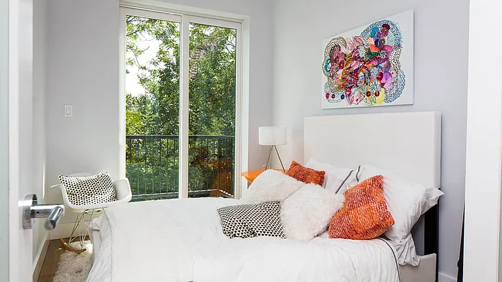 Rented by Nooklyn NYC LLC | media 27