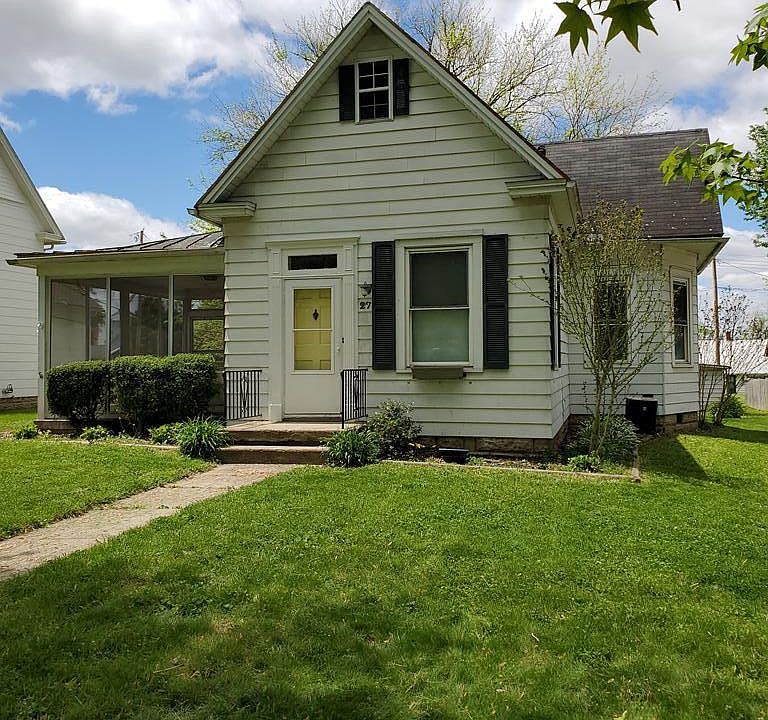 1st image of 27 Oak St
