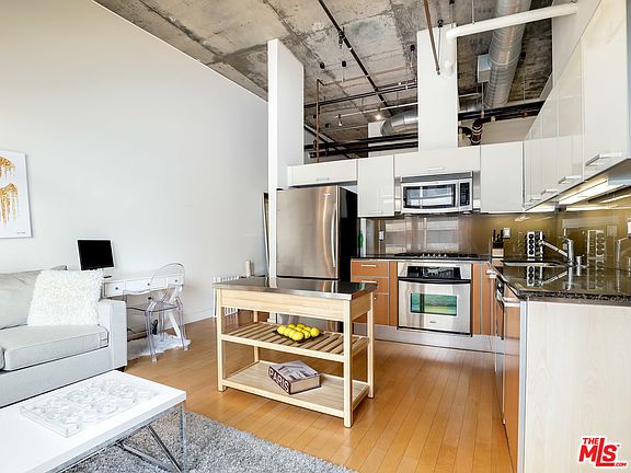 3rd image of 645 W 9th St APT 729
