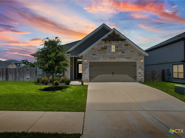 215 Cabiness Dr, Salado, TX 76571