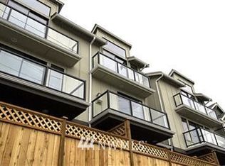 2042 Eastlake Ave E, Seattle, WA 98102