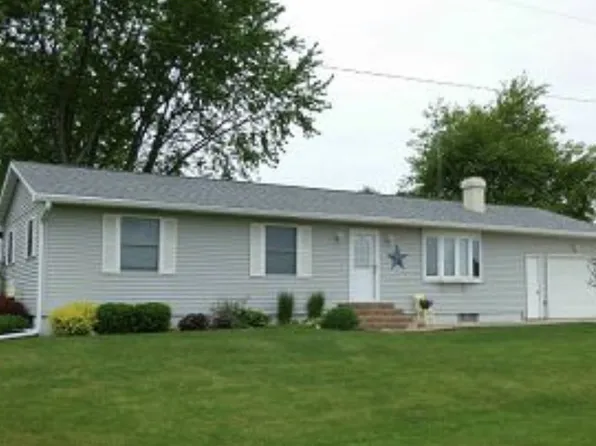 3140 K Ave, Toledo, IA 52342