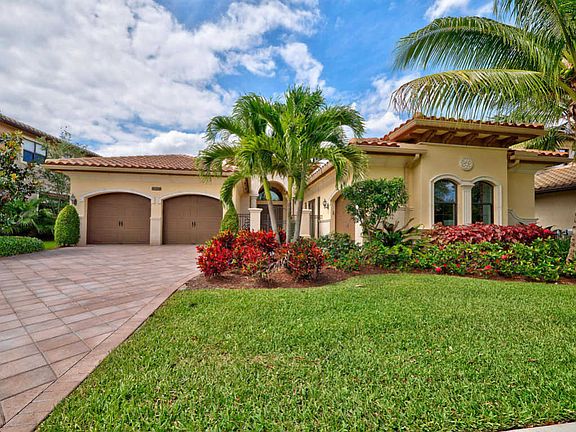 3rd image of 8817 Sydney Harbor Cir