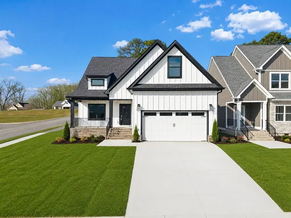 5205 NW Baylor St, Cleveland, TN 37312