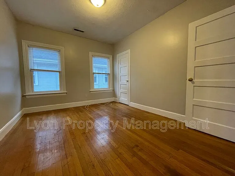 23 Villa Ave #3 — Photo 7