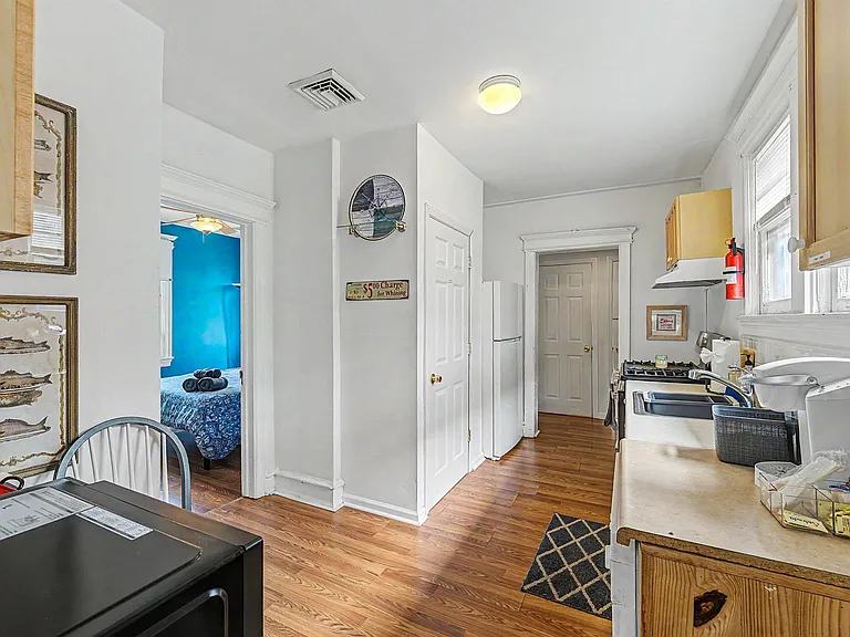 5 N Newport Ave #2 — Photo 12