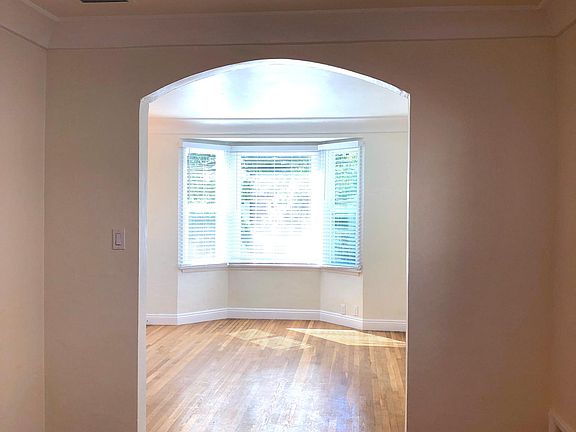 3rd image of 750 Silver Lake Blvd