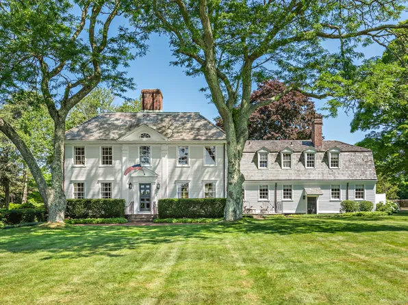 264 Taugwonk Road, Stonington, CT 06378