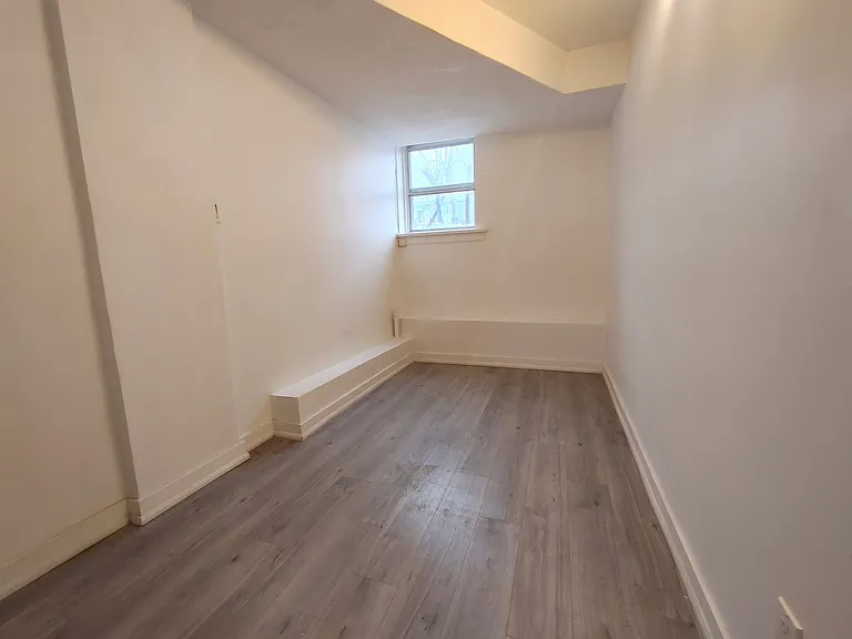 136 Weber St E #8 — Photo 27