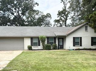 169 Bellegrove Cir, Brandon, MS 39047