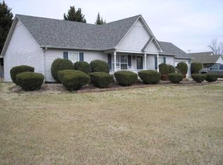 5 Harding Rd, Leoma, TN 38468