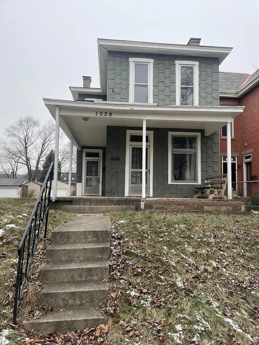 1029 Hunter Ave photo 1