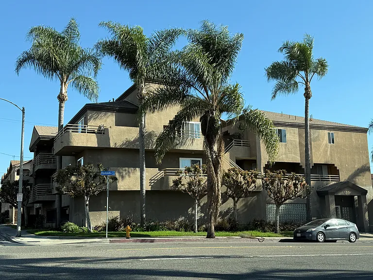 1396 Redondo Ave #107 — Photo 1