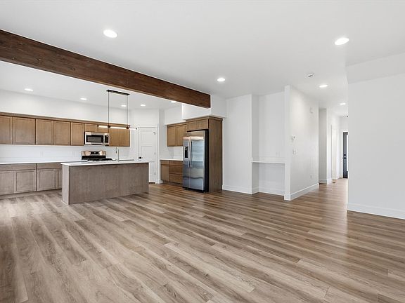 2nd image of 2797 Riata Rd #B