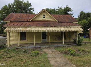 703 Holt St, Mebane, NC 27302
