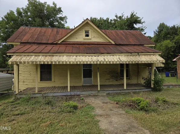 703 Holt St, Mebane, NC 27302