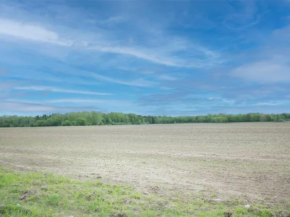 1144 N Waldo Rd, Midland, MI 48642