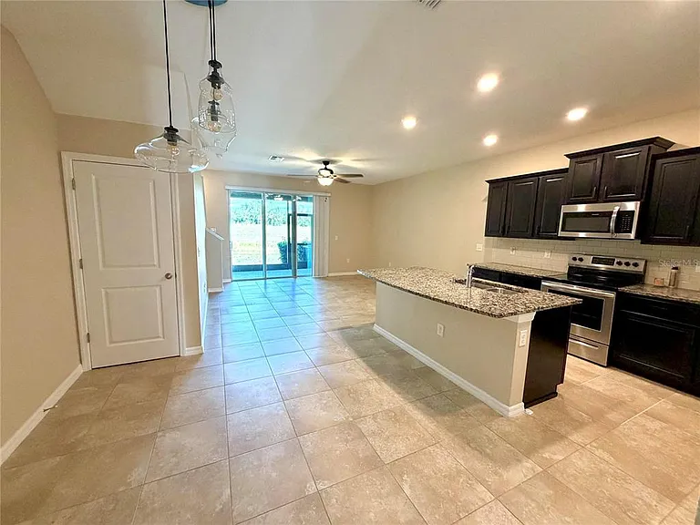2463 Midnight Pearl Dr — Photo 9
