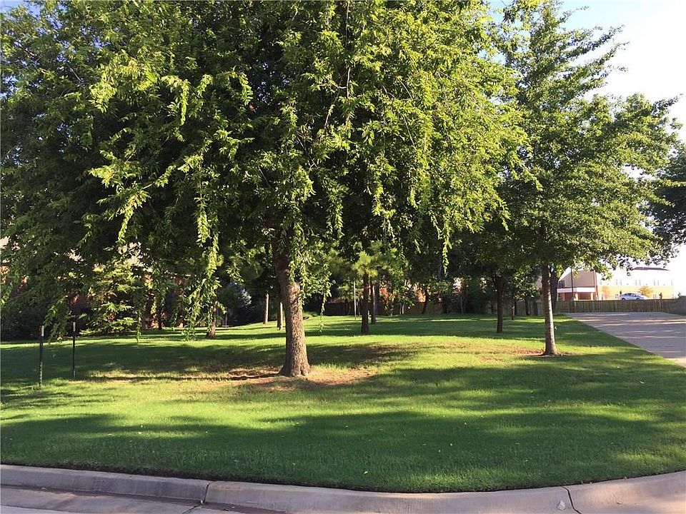 2nd image of 701 Mill Springs Ct