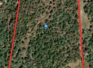 3255 Chuckwagon Rd, Luling, TX 78648