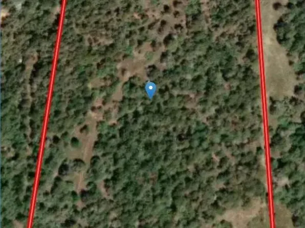 3255 Chuckwagon Rd, Luling, TX 78648