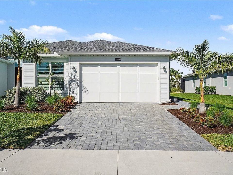 1st image of 44295 Panther Dr