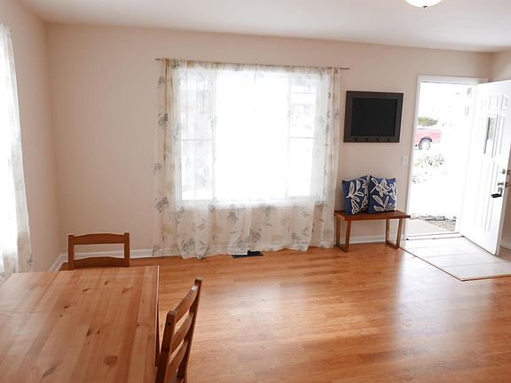 3rd image of 4128 Waldorf St